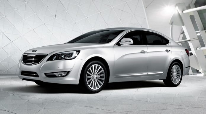 Preço Médio Seguro Kia Motors Cadenza 2018, 2017, 2016, 2015 e 2014